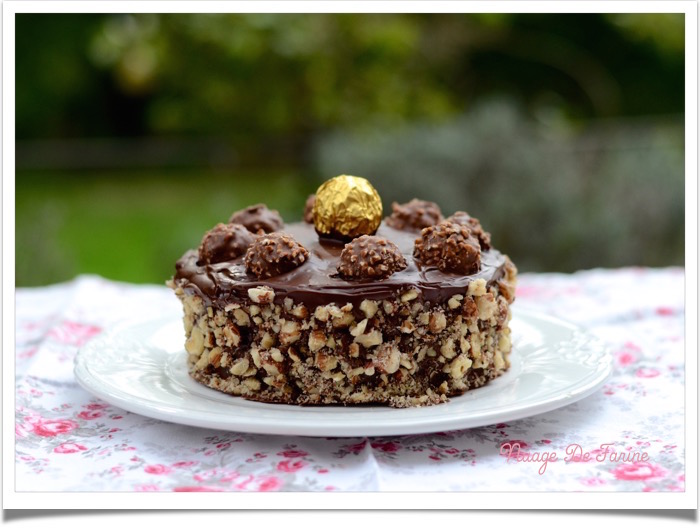 Gâteau aux Ferrero rochers