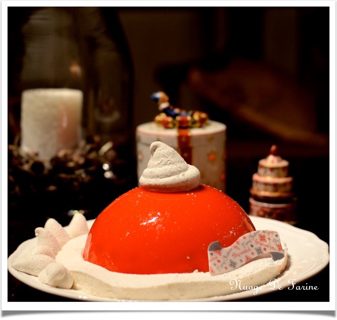 Le bonnet du Père Noël ou bombe glacée (ou pas!) aux cerises