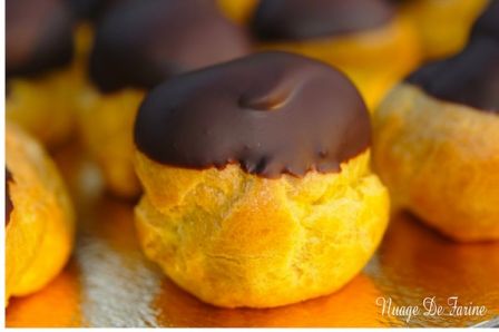 petits choux au chocolat